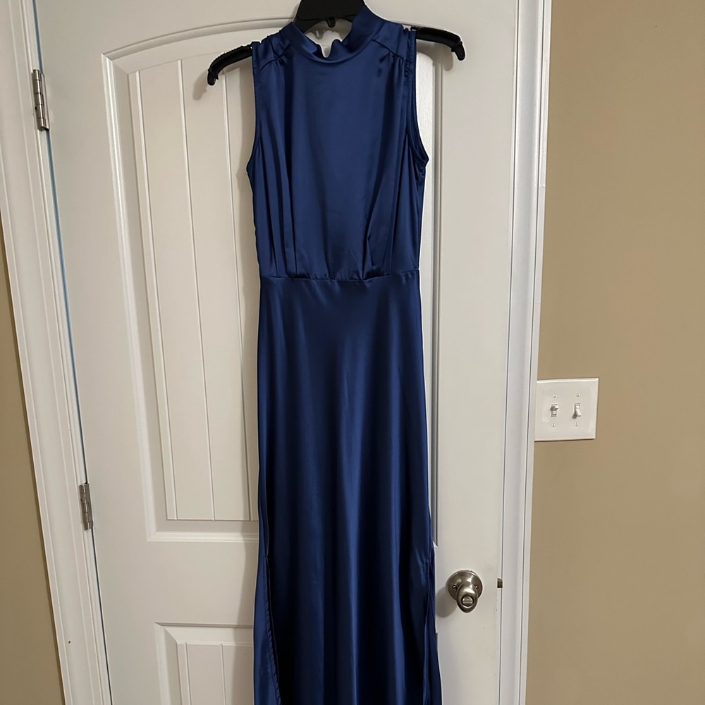 Satin maxi dress. Size XS